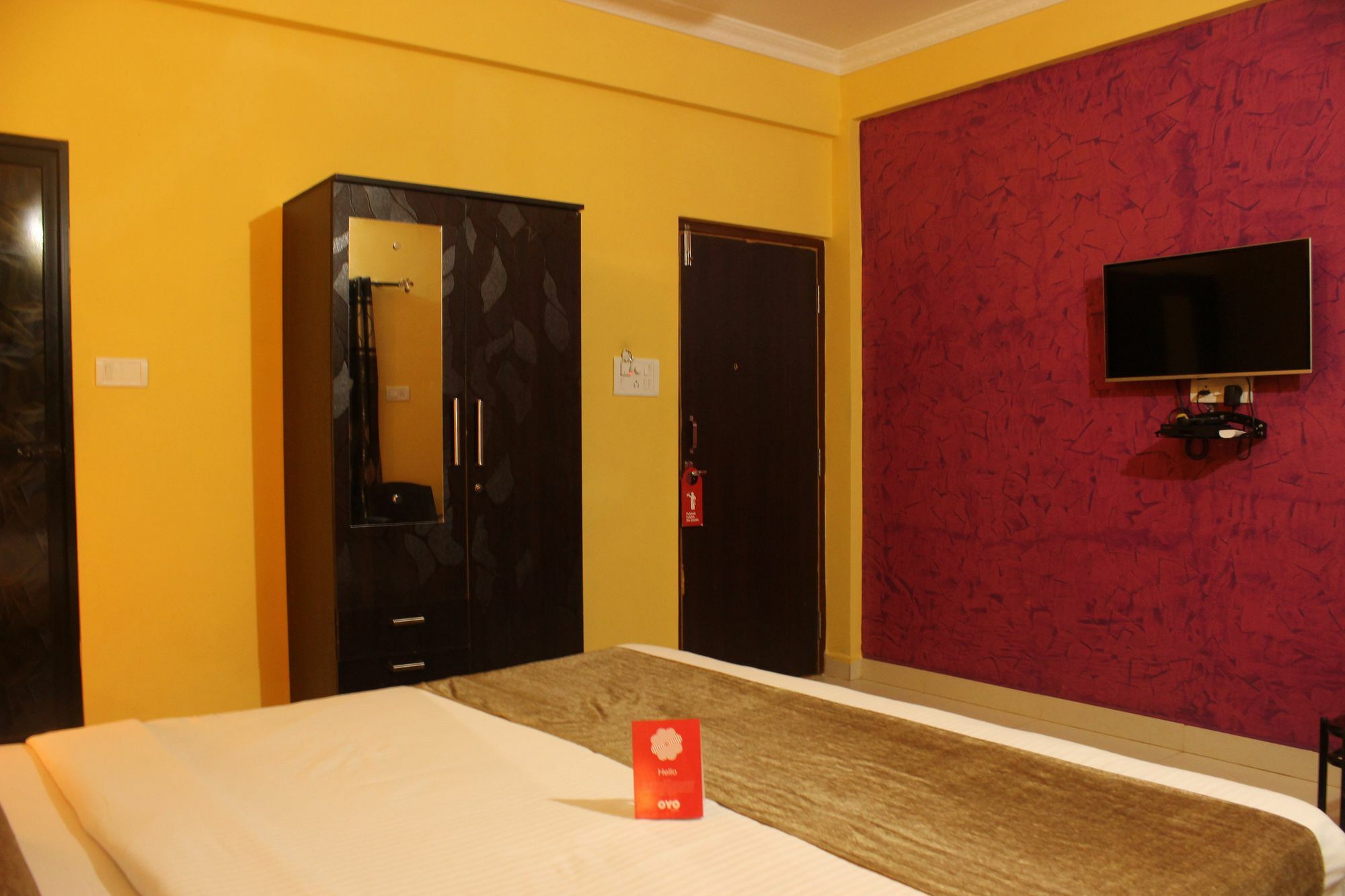 Oyo 3723 Leela Inn Кандолим Екстериор снимка